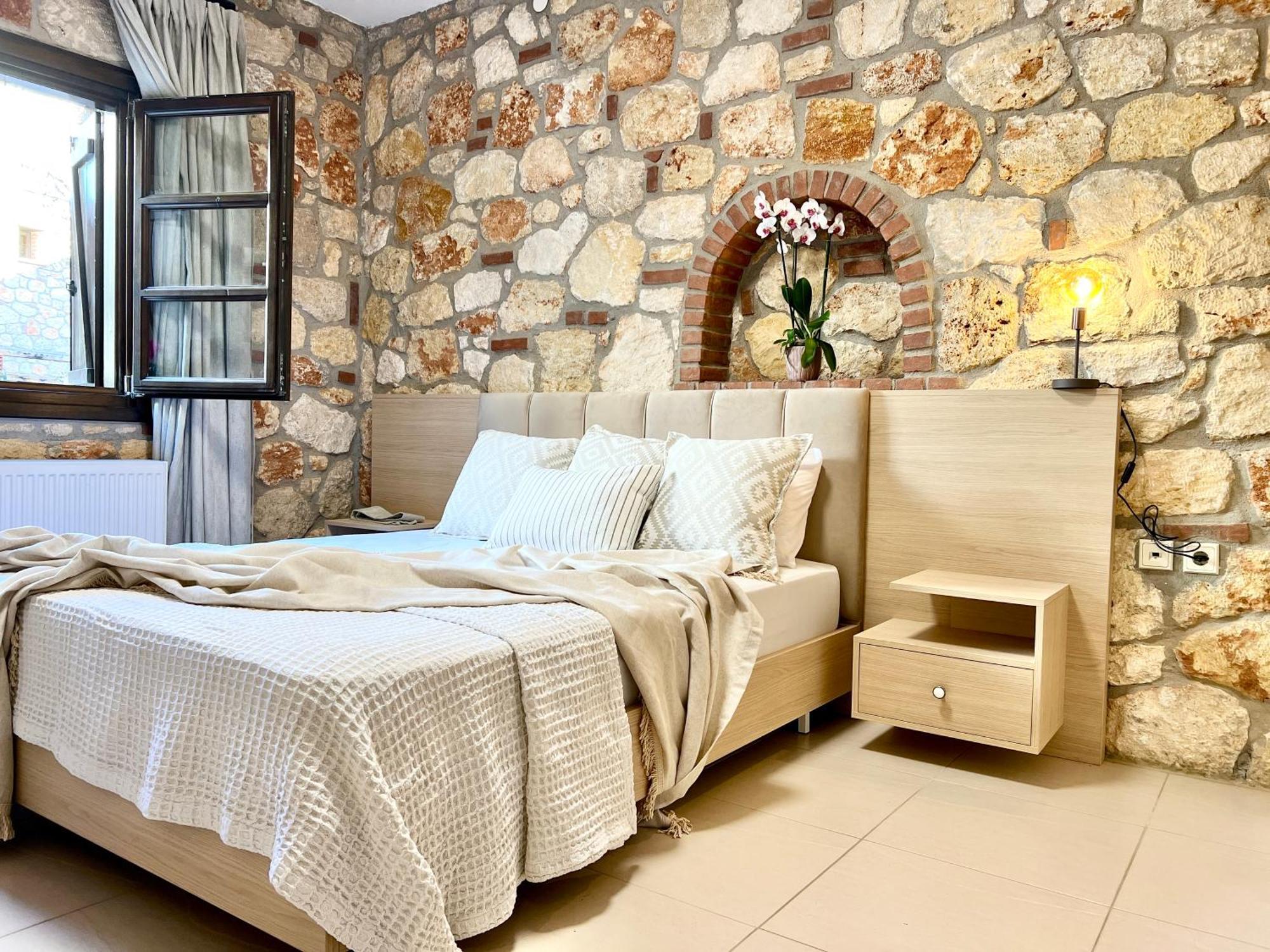Boutique Stone House Guest House Псахудиа Екстериор снимка