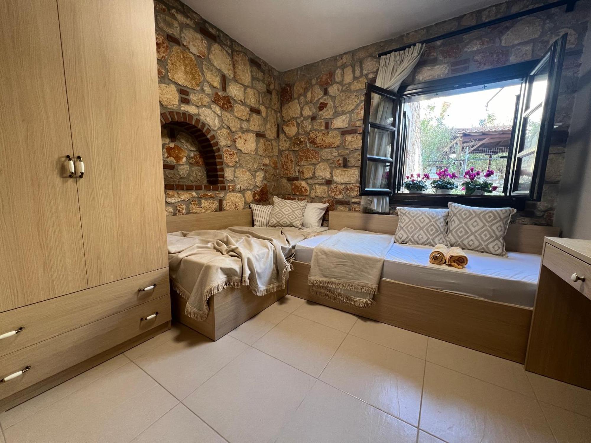Boutique Stone House Guest House Псахудиа Екстериор снимка