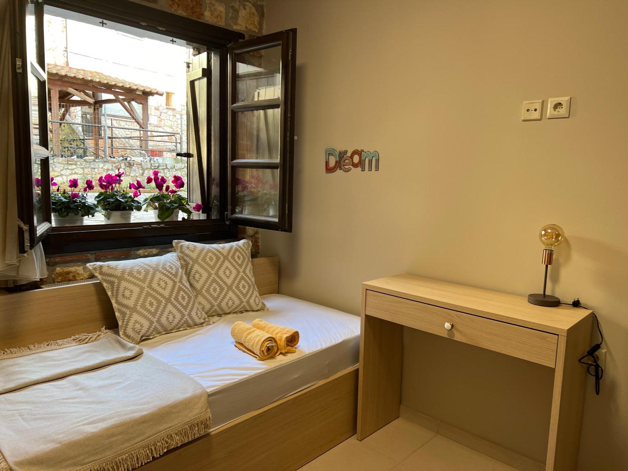 Boutique Stone House Guest House Псахудиа Екстериор снимка