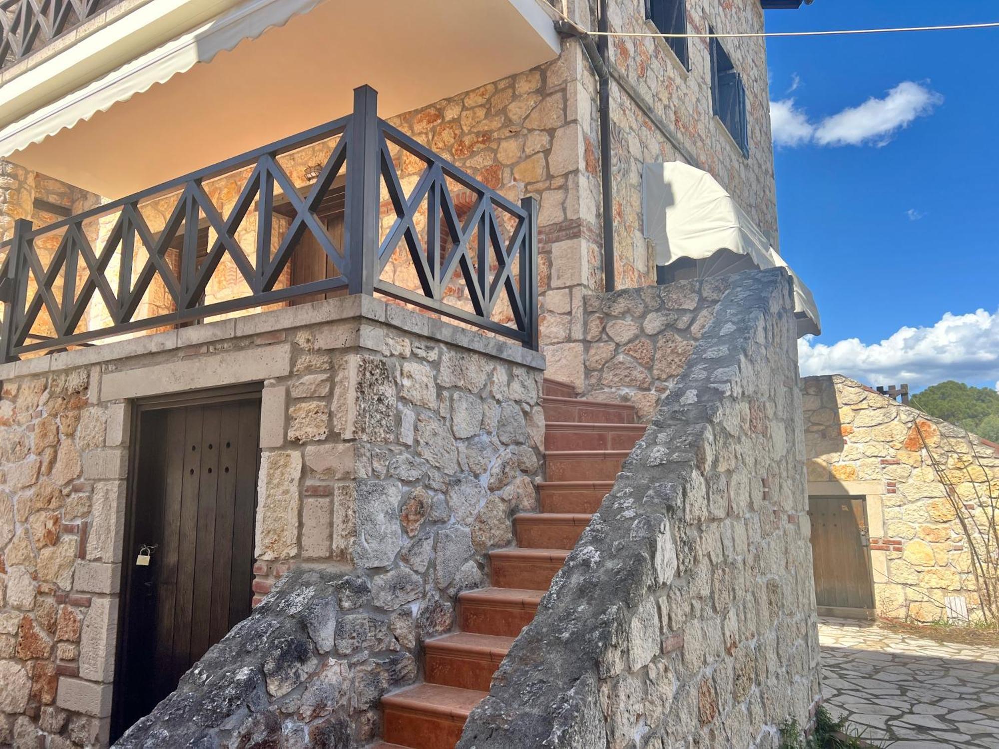 Boutique Stone House Guest House Псахудиа Екстериор снимка