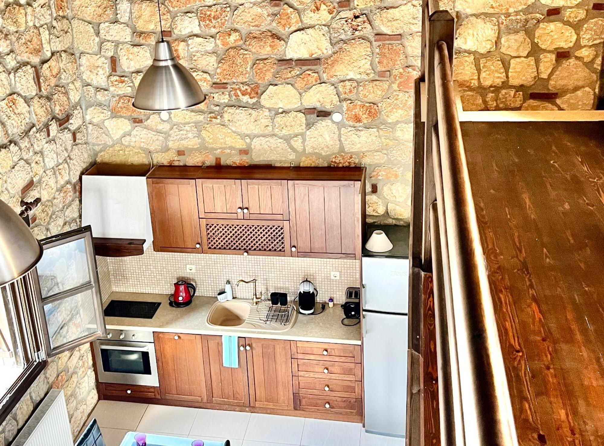 Boutique Stone House Guest House Псахудиа Екстериор снимка